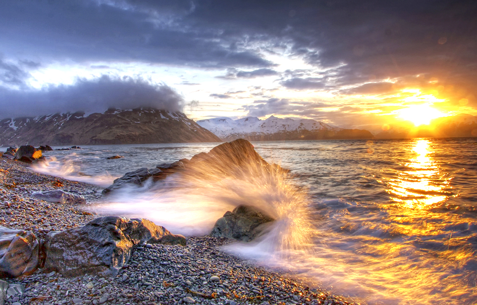 Закат над морем